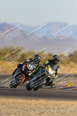 media/Dec-09-2023-SoCal Trackdays (Sat) [[76a8ac2686]]/Turn 15 Set 1 (230pm)/